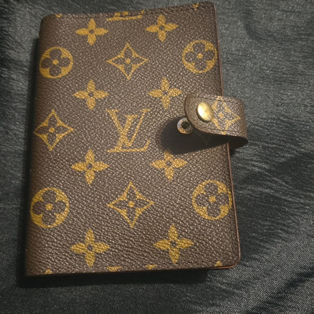 Louis Vuitton Agenda